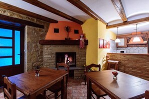 Interior - Caserón el Remedio I (Uncastillo)