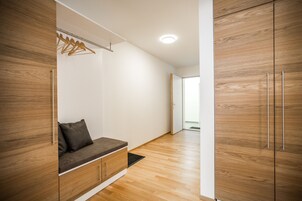 Deluxe Apartment | 1 bedroom, premium bedding, in-room safe, desk