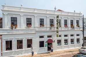 Exterior - Central Palace Hotel (Castro)