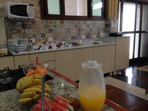 Petit déjeuner buffet compris tous les jours