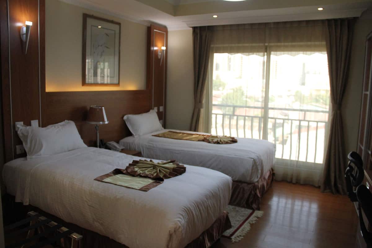 Habitación estándar con 2 camas individuales | 1 habitación, sábanas de algodón egipcio y ropa de cama de alta calidad