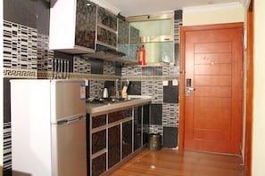 Chambre Standard avec lits jumeaux | Cuisine privée | Cafetière/bouilloire