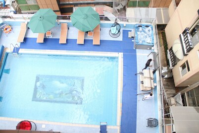 Emmad Apartment Hotel