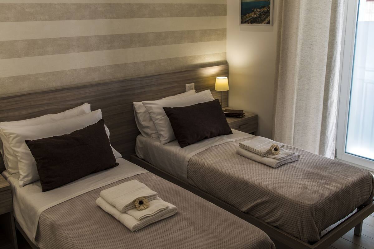 Deluxe Double or Twin Room | 1 bedroom, Egyptian cotton sheets, premium bedding, down duvets