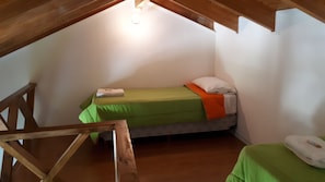 Chambre quadruple, Plusieurs lits, salle de bain privée
