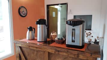 Free buffet breakfast