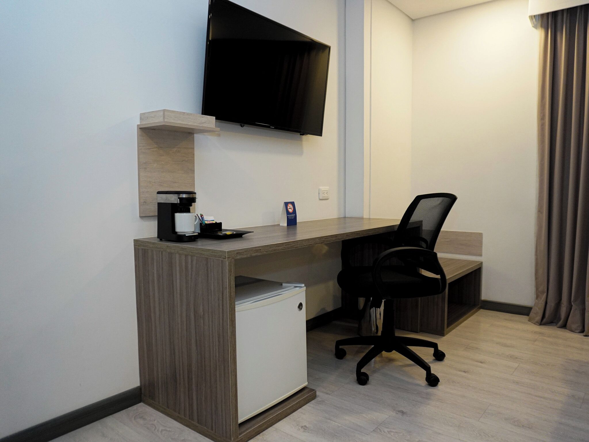 1 bedroom, minibar, in-room safe, desk