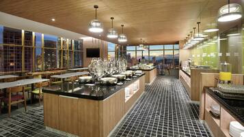 Daily buffet breakfast (MYR 30 per person)