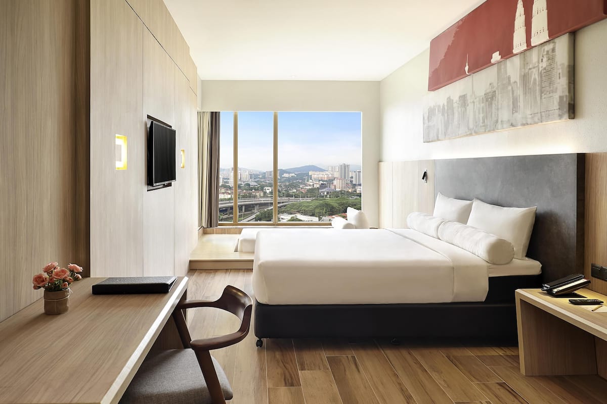 Chambre Deluxe, 1 grand lit | 1 chambre, literie hypoallergénique, minibar