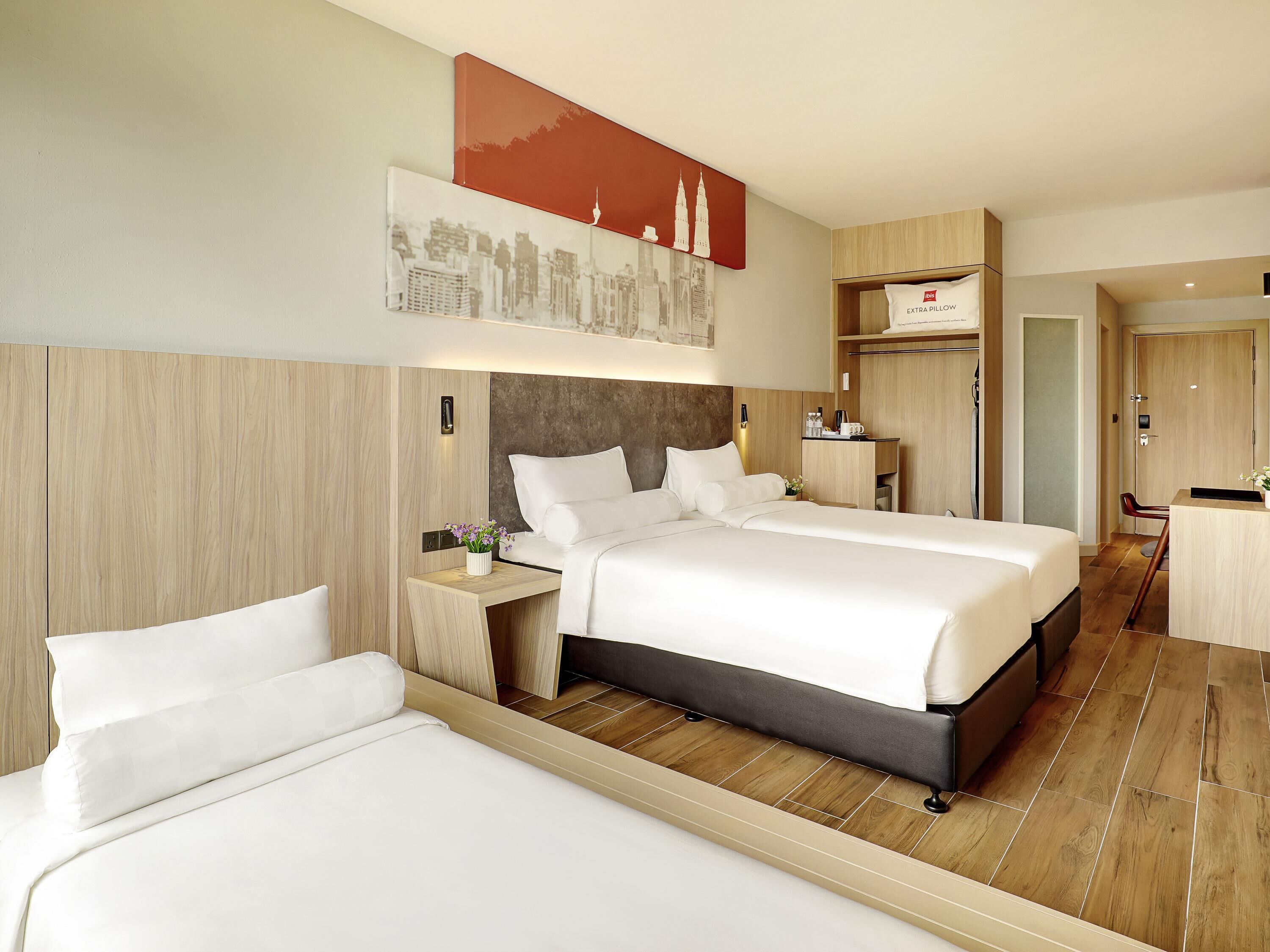Habitación Deluxe, 2 camas individuales | Ropa de cama hipoalergénica y minibar 