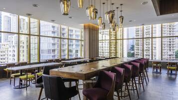 Breakfast, lunch, dinner served; local and international cuisine