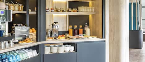 Daily buffet breakfast (EUR 11 per person)