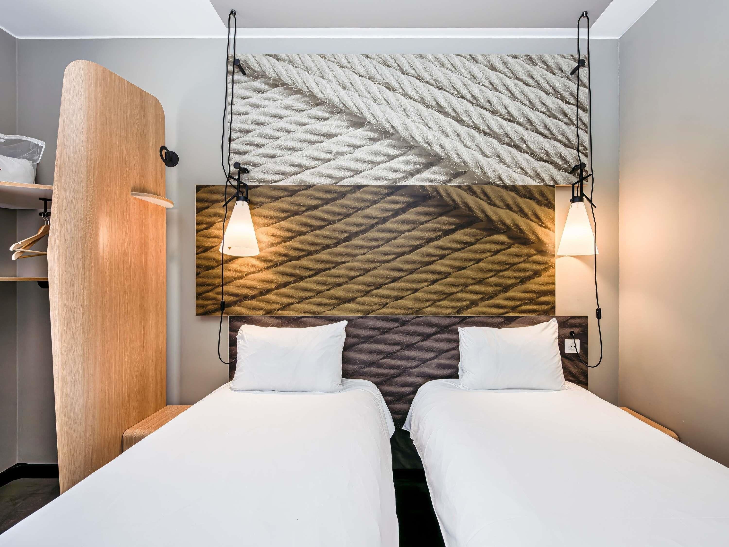 Standard Twin Room, 2 Single Beds | In-room safe, desk, blackout curtains, soundproofing