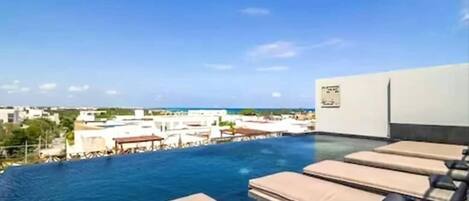 Alberca al aire libre