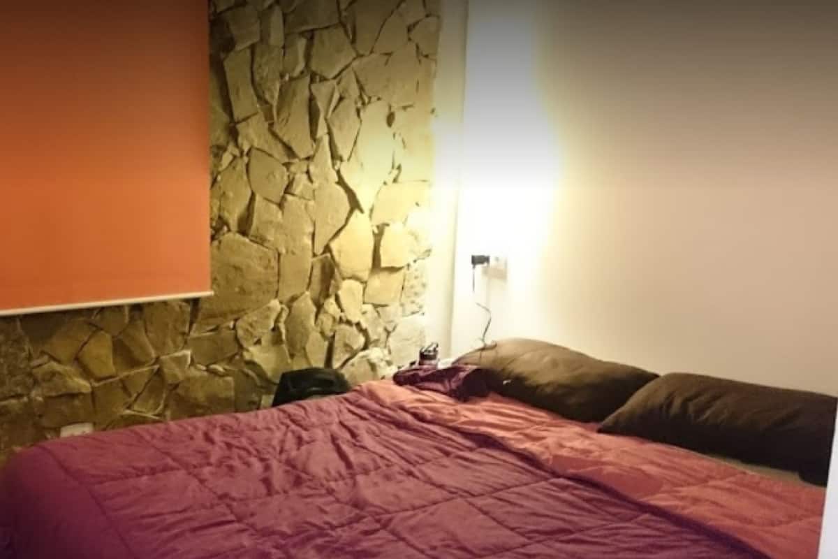 Quarto casal, 1 cama de casal, banheiro privativo | Wi-Fi de cortesia