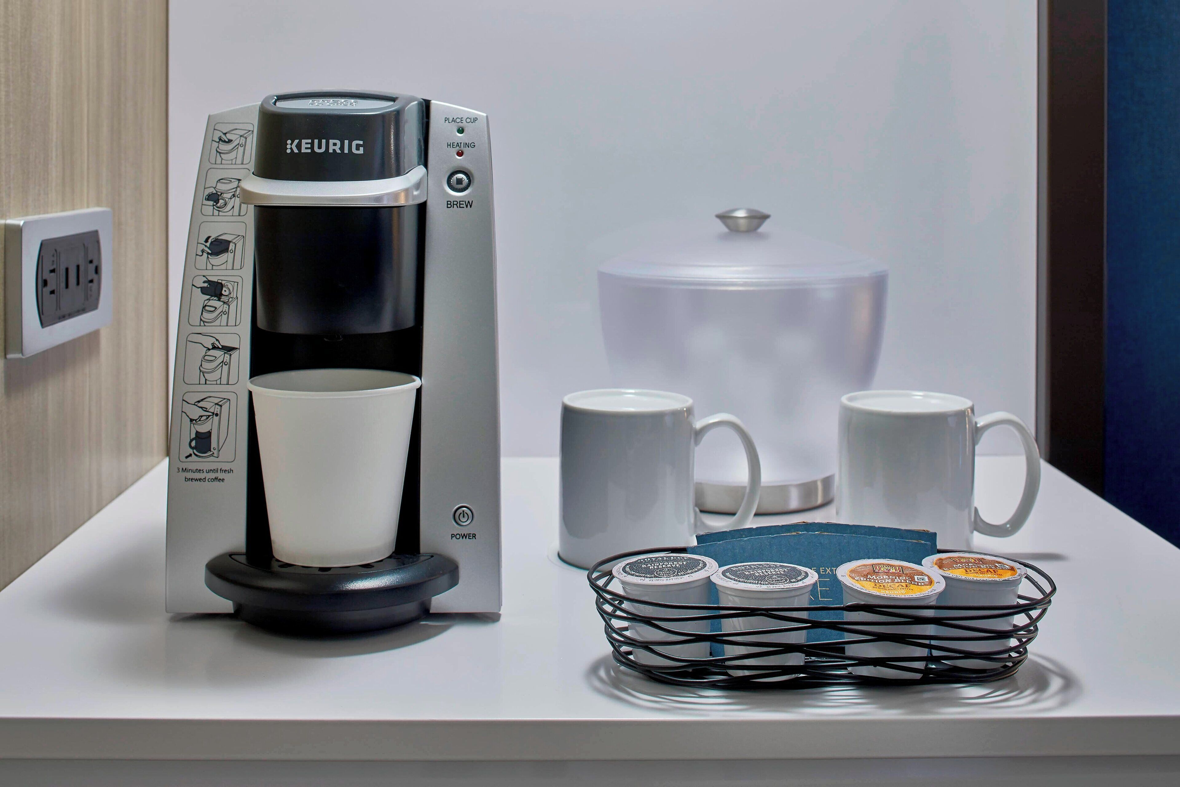 1 bedroom, desk, laptop workspace, blackout curtains