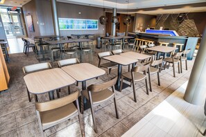 Lobby - SpringHill Suites by Marriott Ontario Airport/Rancho Cucamonga (Ontario)