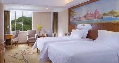 Vienna International Hotel