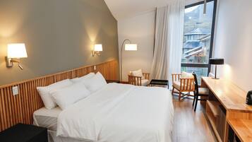 Chambre Premium Double ou avec lits jumeaux | Coffres-forts dans les chambres, bureau