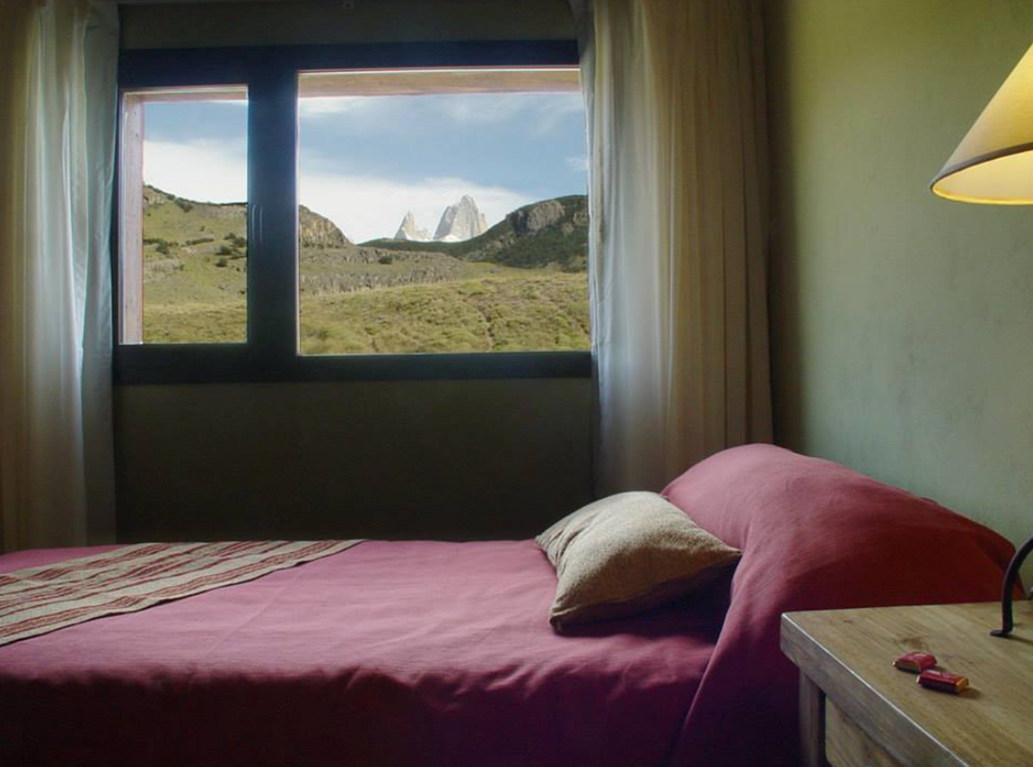 in-room safe, desk, laptop workspace, free wifi