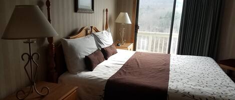 Apartment, Mehrere Betten, Nichtraucher, Bergblick | Balkon