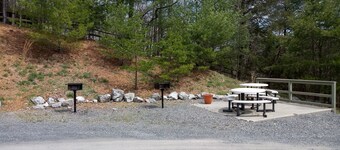Creekside Village