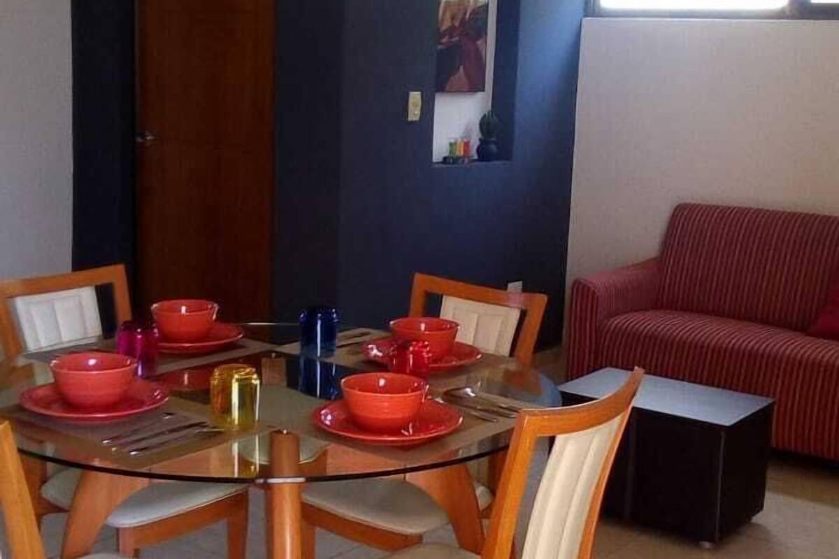 Apartment, 1 Bedroom (Depto 14) | Escrivaninha, ferros/tábuas de passar roupa, Wi-Fi de cortesia