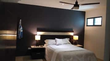 Apartment, 1 Bedroom (Depto 1) | Meja, seterika/papan seterika, Wi-fi percuma