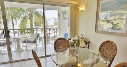 Perfect location at the Marina with a Waterview in a perfect location A1221MB