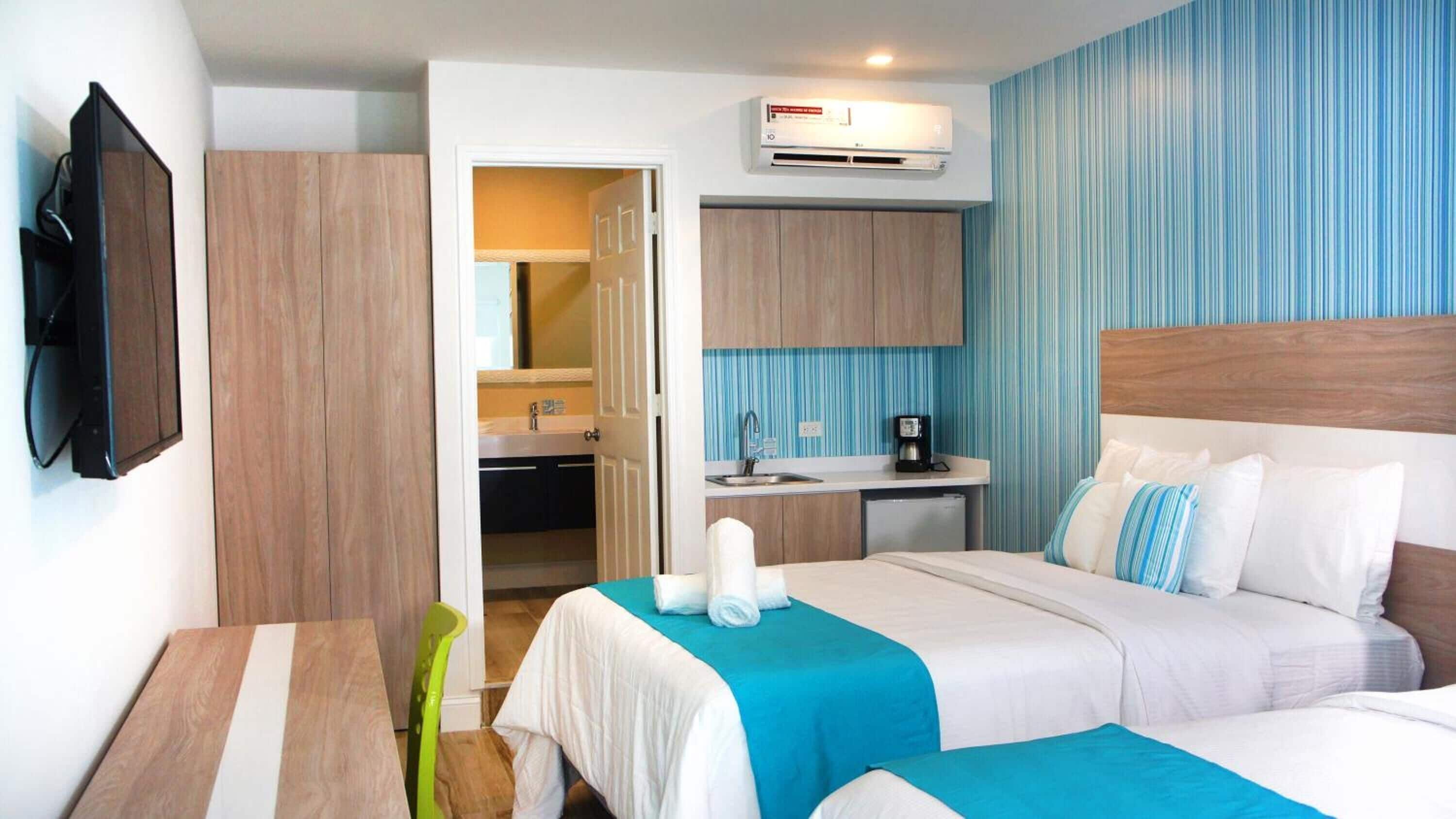 minibar, in-room safe, desk, blackout curtains