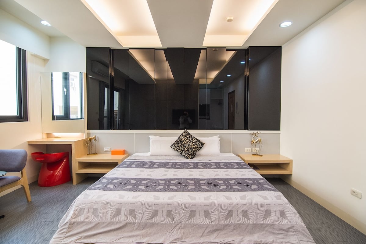 Double Room | Desk, blackout drapes, soundproofing, free WiFi