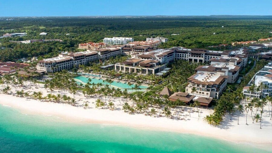 Lopesan Costa Bávaro Resort Spa & Casino - All Inclusive