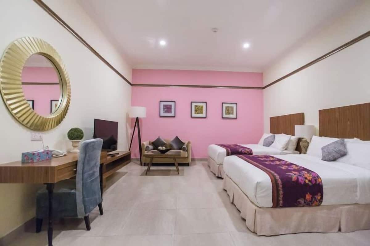 1 Schlafzimmer, Minibar, Zimmersafe, Schreibtisch