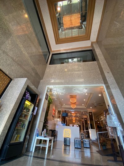 Sinkiat Thani Hotel
