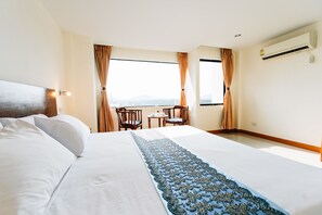 Standard Double or Twin Room, 1 Double or 2 Twin Beds | In-room safe, desk, blackout drapes, soundproofing - Sinkiat Thani Hotel (Satun)