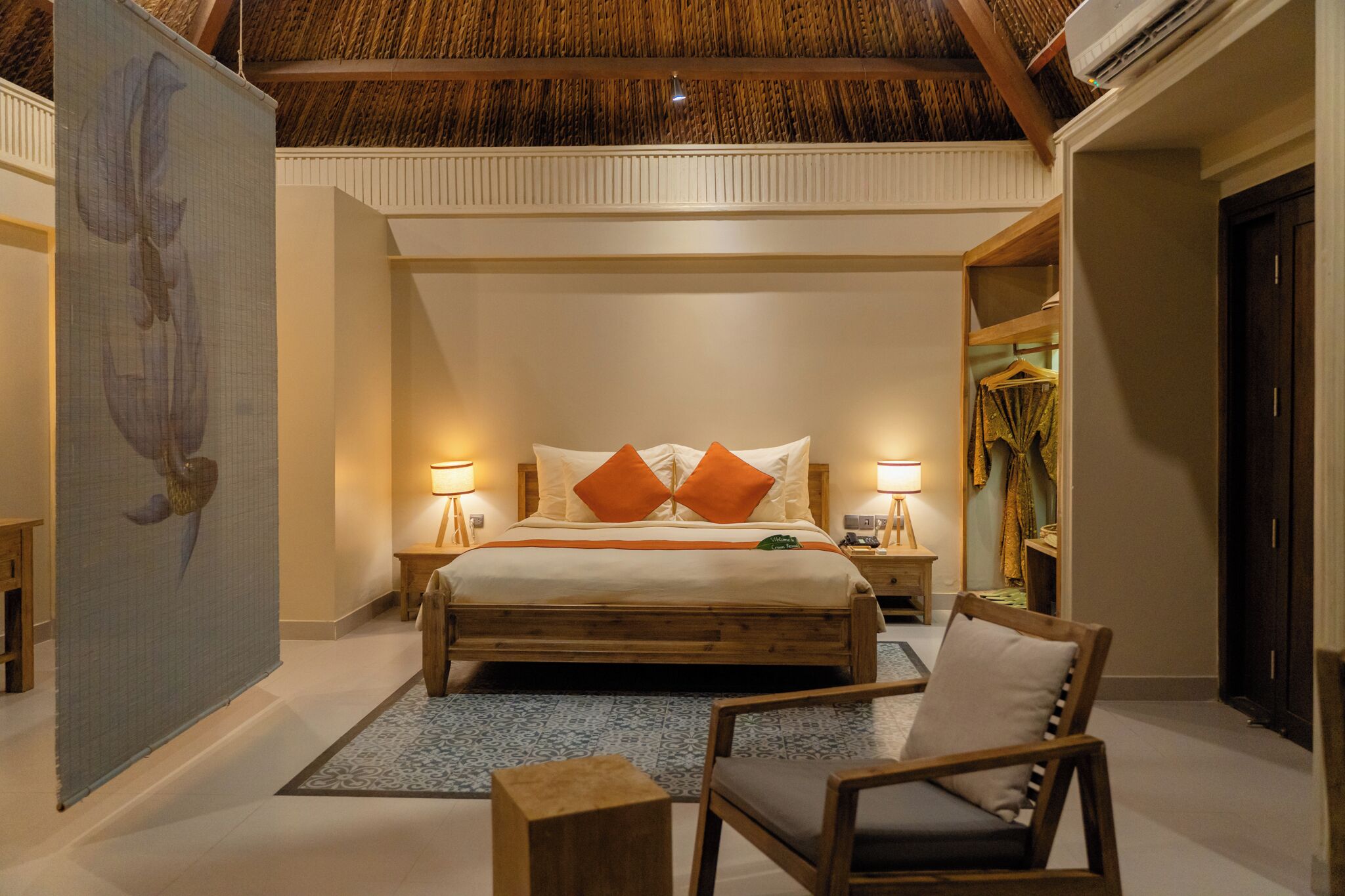 standard garden double bungalow | 3 bedrooms, minibar, in-room safe, individually decorated