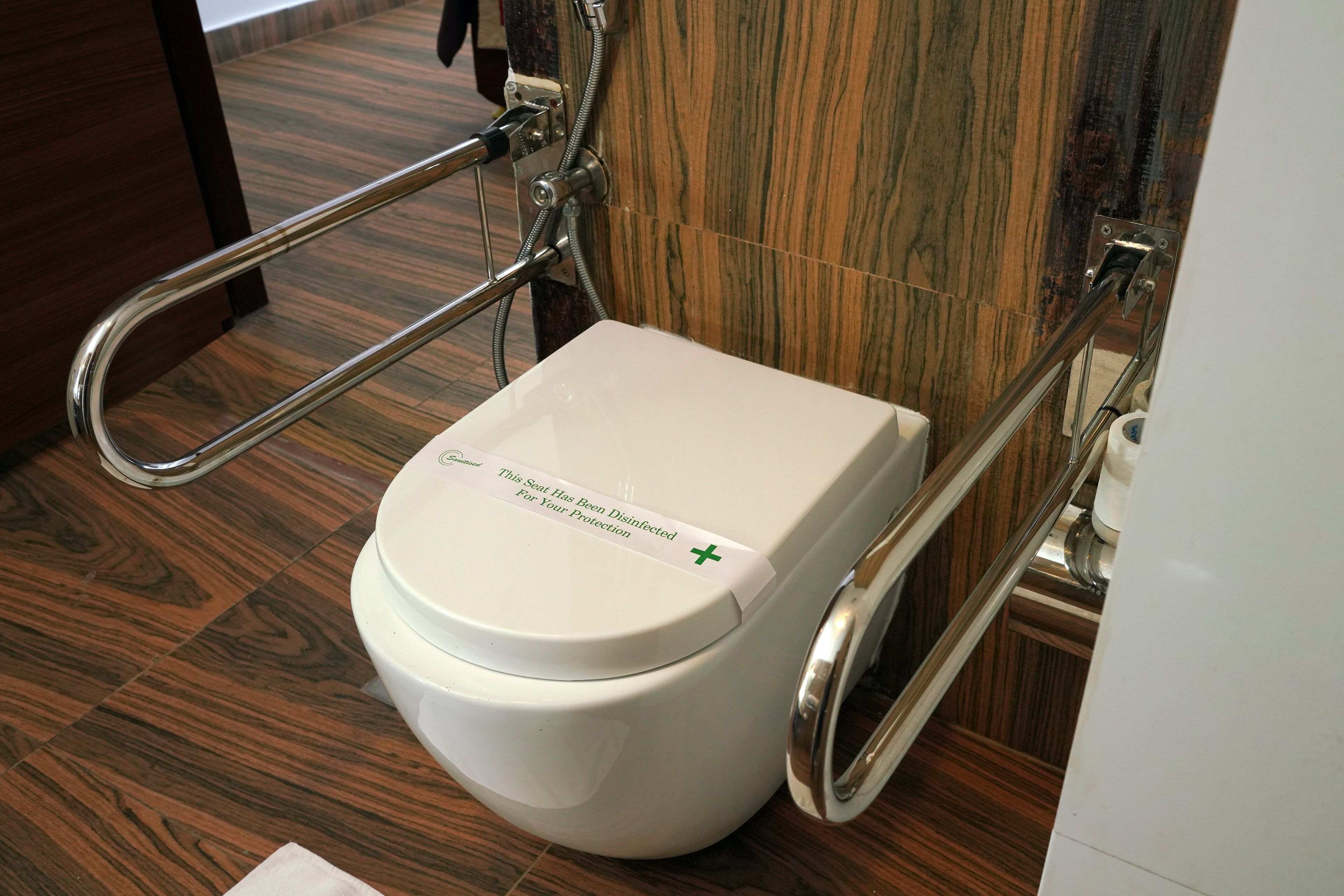 elite deluxe room | premium bedding, in-room safe, desk, soundproofing