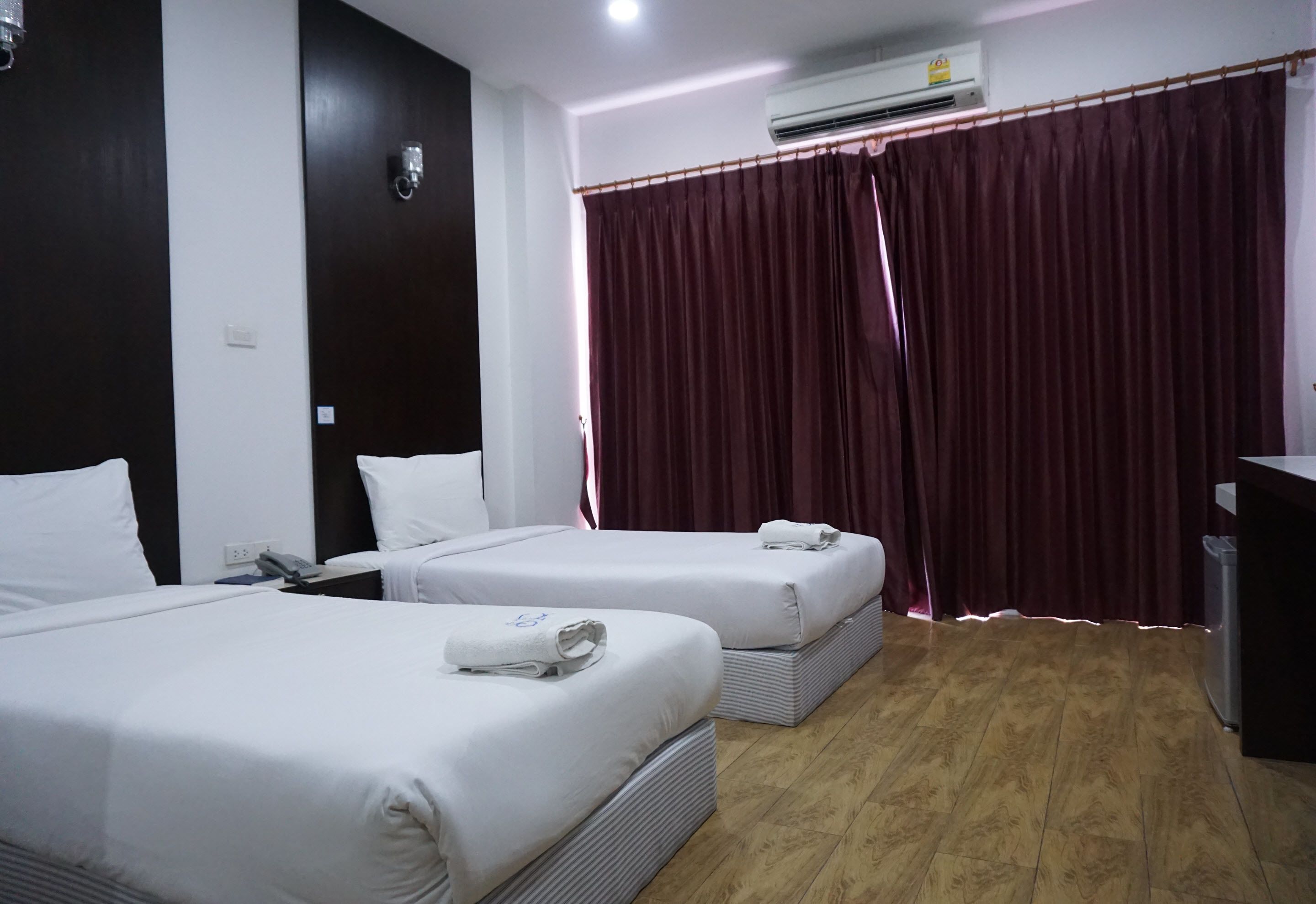 minibar, soundproofing, free wifi