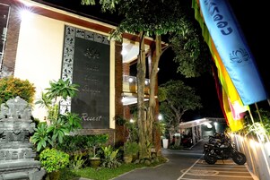 Fachada da propriedade