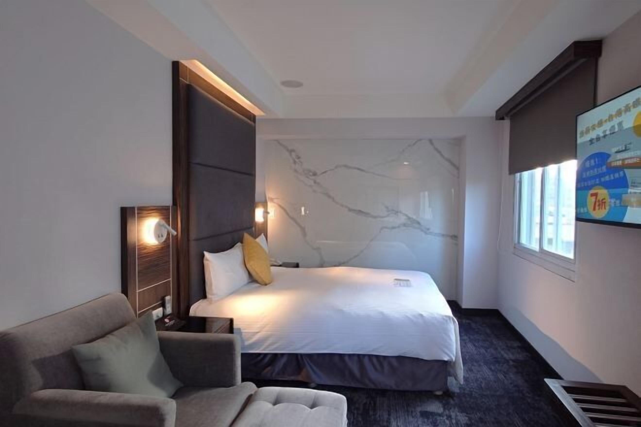 Desk, blackout drapes, iron/ironing board, free WiFi