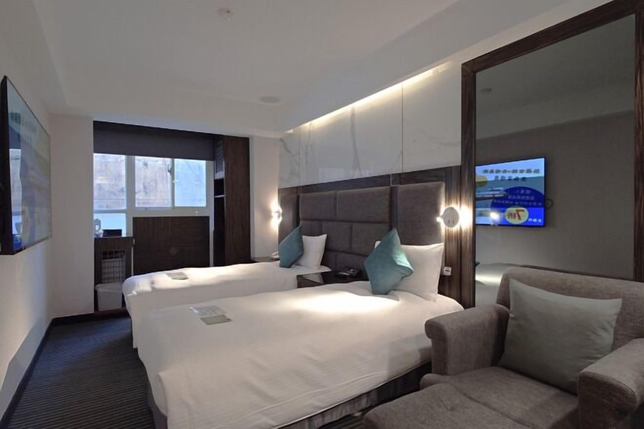 Desk, blackout drapes, iron/ironing board, free WiFi