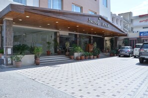 Property entrance - Best Western Swing High Katra (Reasi)