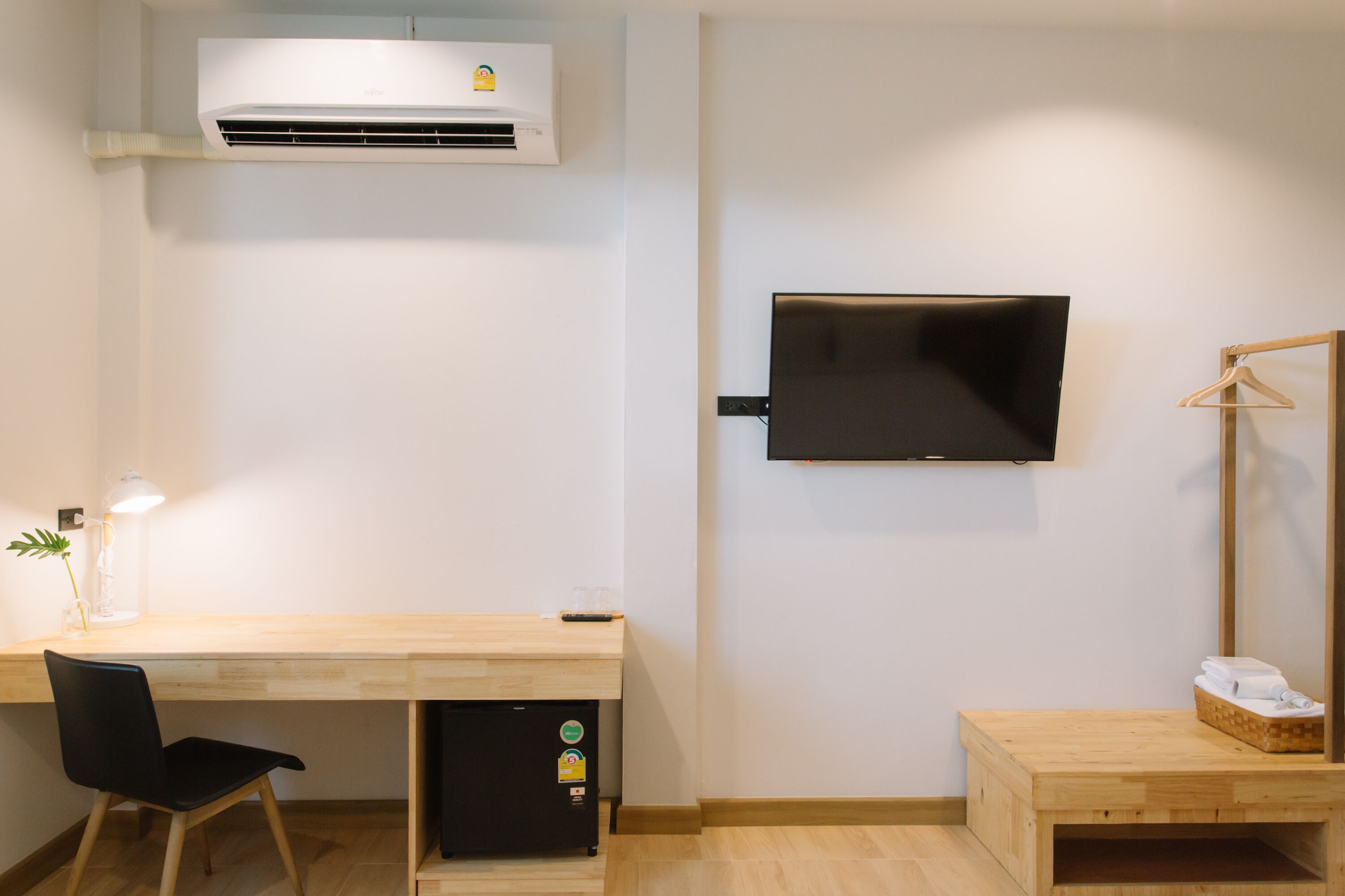 premier room with king bed | blackout curtains, free wifi