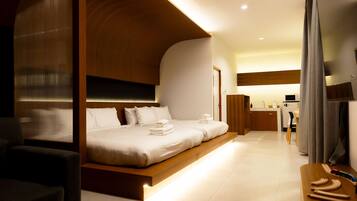 Family 4 People | Blackout curtains, free WiFi