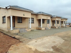 Terrace/patio - Esilulwini Ld Country Lodge (Manzini)