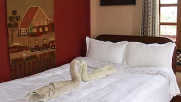 Deluxe-Zimmer | Schreibtisch, schallisolierte Zimmer, Zustellbetten, kostenloses WLAN