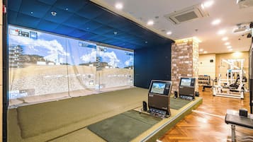 Indoor-Driving-Range