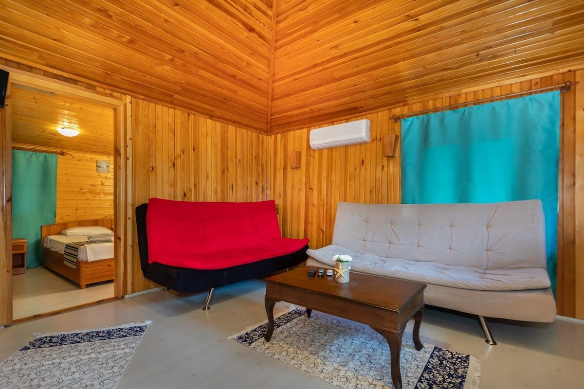 Bungalow familiar (4 Adults) | Insonorización, tabla de planchar con plancha y wifi gratis