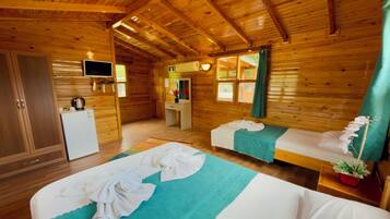 Soundproofing, iron/ironing board, free WiFi, bed sheets