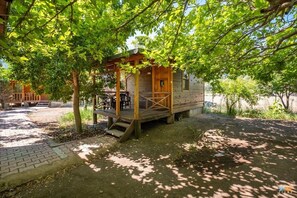 Standard Triple Room | Soundproofing, iron/ironing board, free WiFi, bed sheets - Likya Yanartas Bungalows (Kemer)